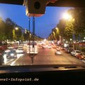 klicken zum Vergrößern und für Infos: Paris bei Nacht