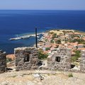 molivos_burg_hafen2