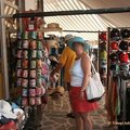 klicken zum Vergrößern: Shopping in Limenaria