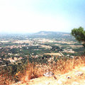 klicken zum Vergrößern -> Ausblick ins Hinterland der Burg (Urlaub auf Zakynthos/GR 1994)
