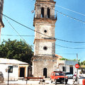 klicken zum Vergrößern -> Glockenturm in Kiliomeno (Urlaub auf Zakynthos/GR 1994)