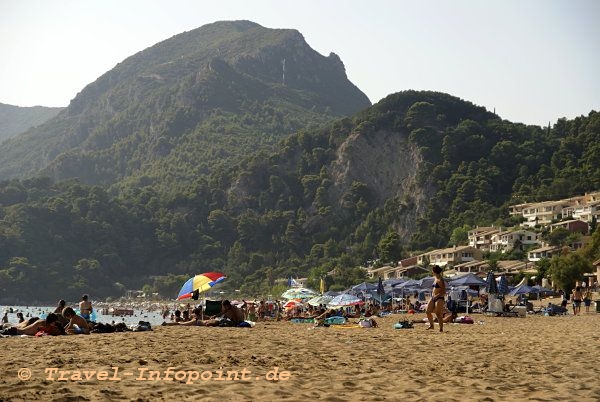 Glifada Beach bei Pelekas (Korfu)