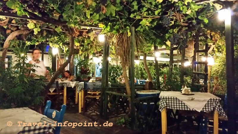 Taverne "Ampeli" / Kos