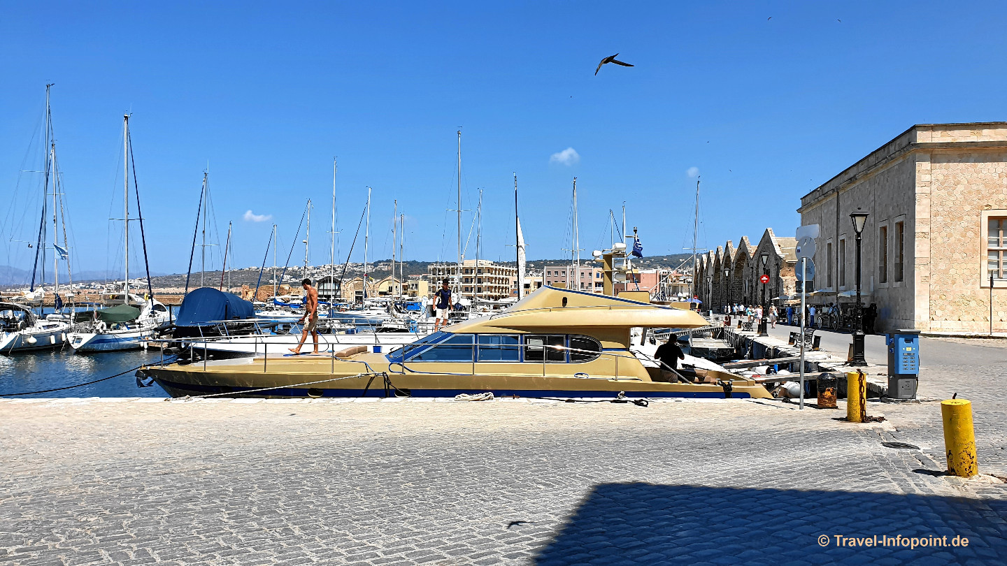 Ausflug nach Chania:  Fährhafen