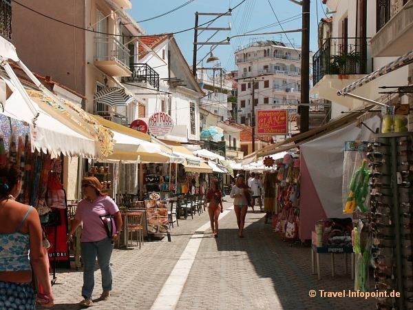 Shoppingmeile von Limenaria, Thassos