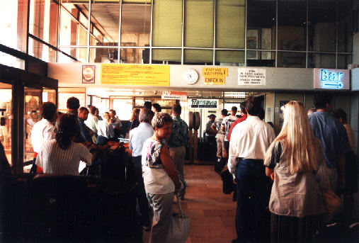 altes Flughafen-Terminal Zakynthos