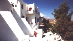 Hotel Albatros, Amopi