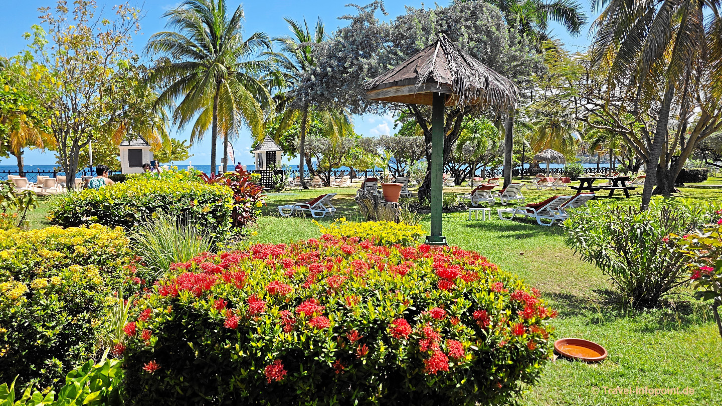 Blick auf das Coyaba Beach Resort