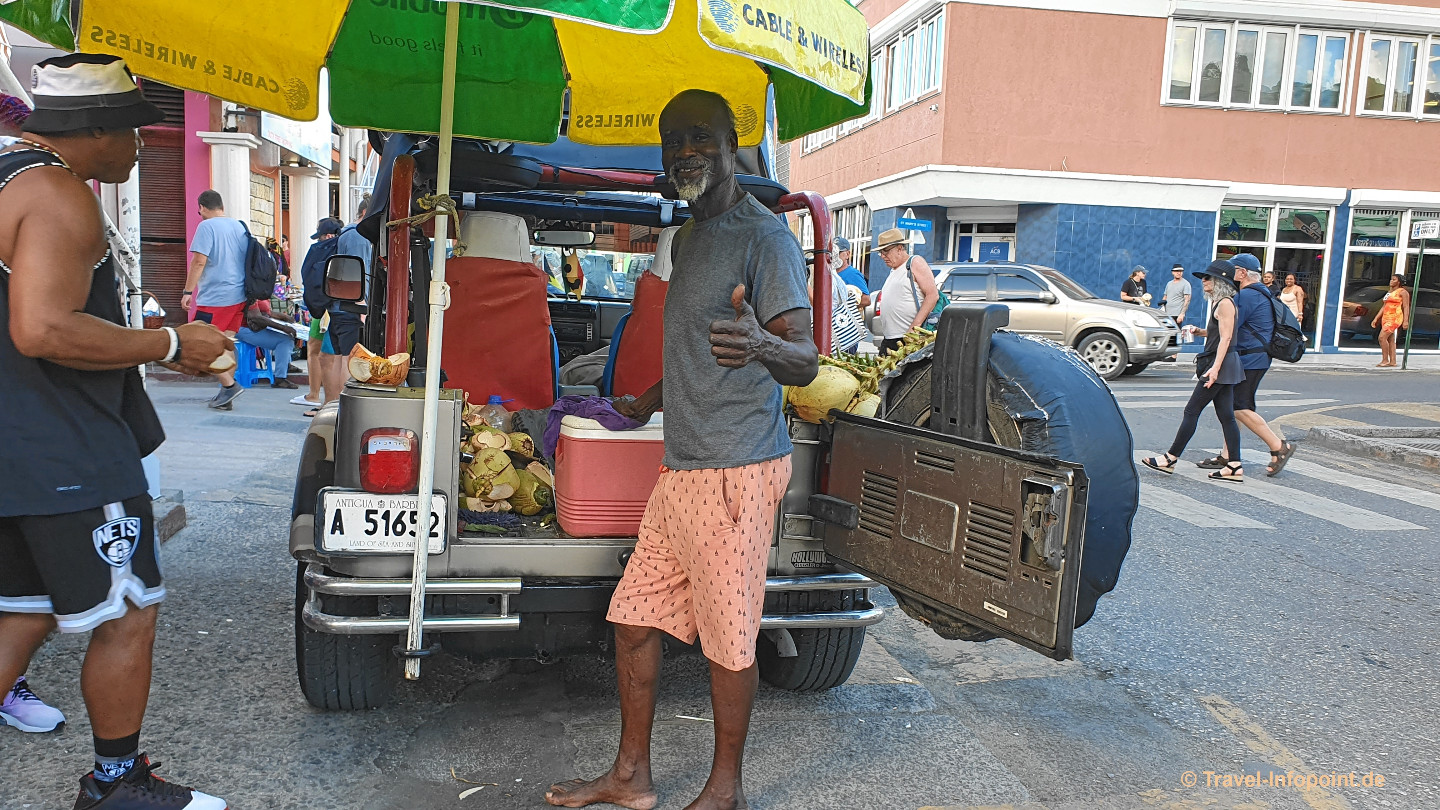 Antigua: Saint John's