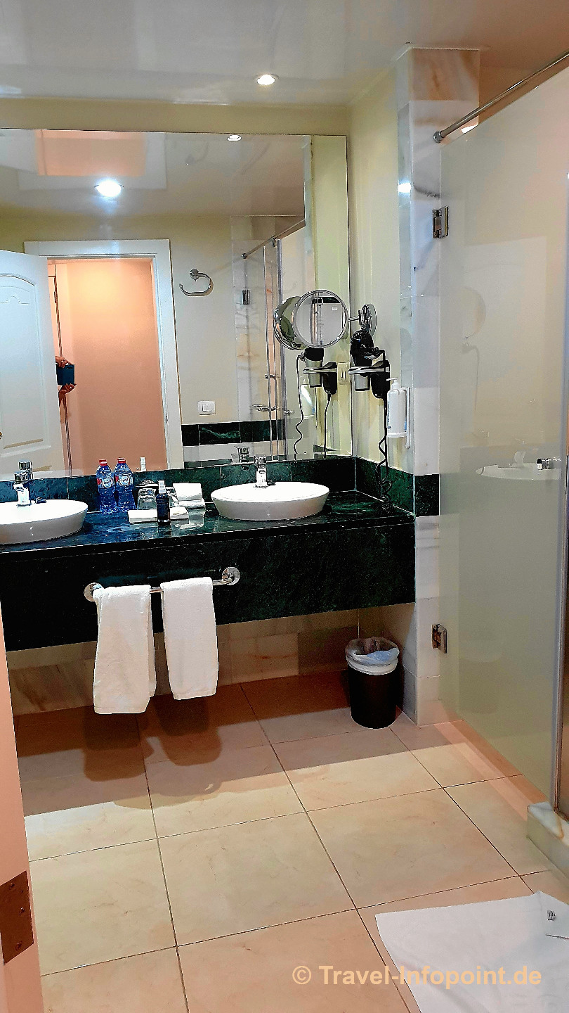 Bahia Principe Luxury Bouganville: Pool 2