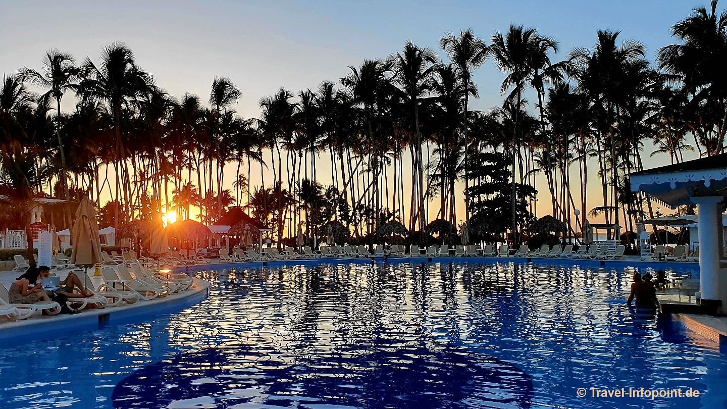 Bahia Principe Luxury Bouganville: Pool 2