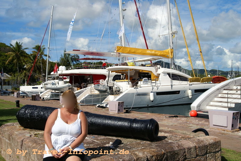 Antigua: English Harbour