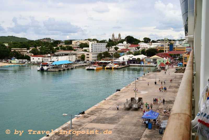 AIDAluna in St. John, Antigua